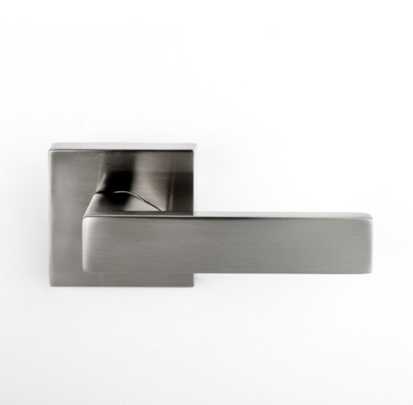 Lever on Square Rose